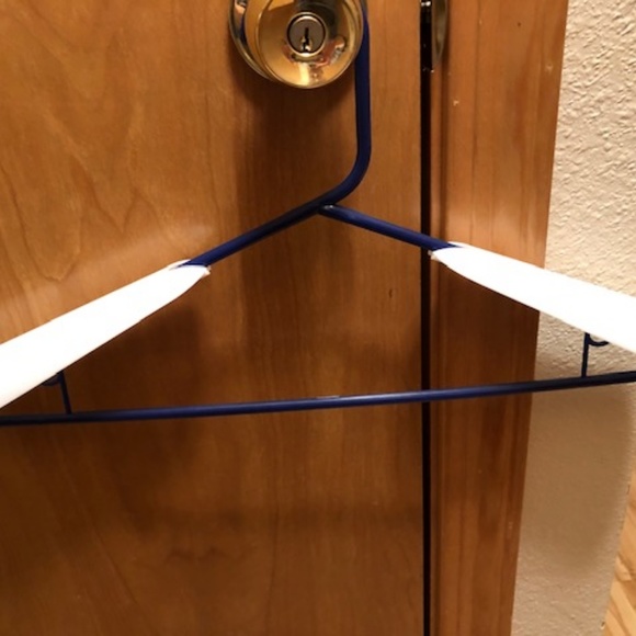 Container Store Shoulders Shapers - Picture 2 of 2